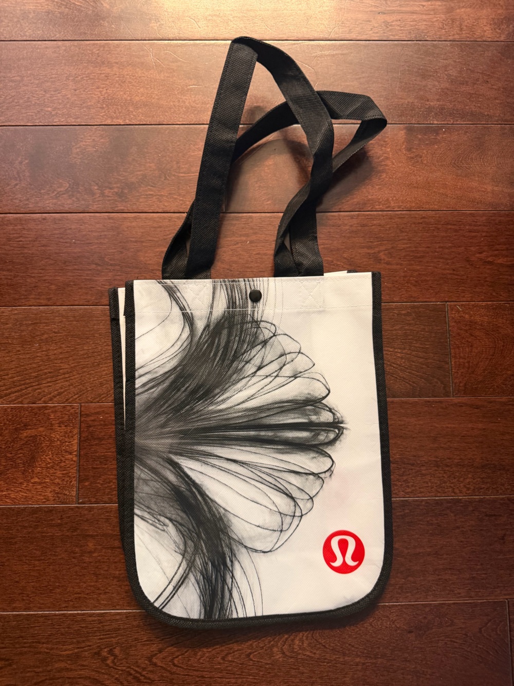 Lululemon Reusable Collectible Recycle Bag